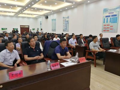 春耕定制季签约仪式成功举行，助力海伦“五谷杂粮”品牌拓展全国市场